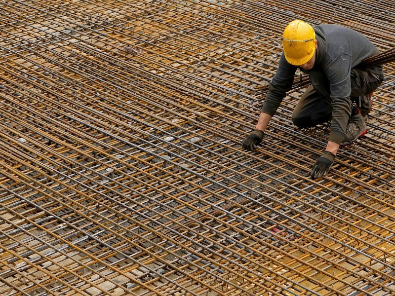 Illustration : Fer à béton HA 12, barre de 12 m
